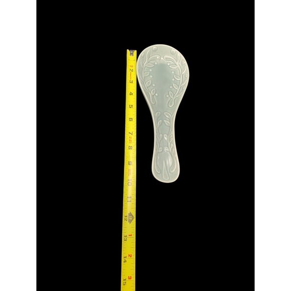 Celadon Muted Gray Green Raised Leaf Design Ceramic Spoon Rest 'Sheffield Home' - Picture 5 of 7